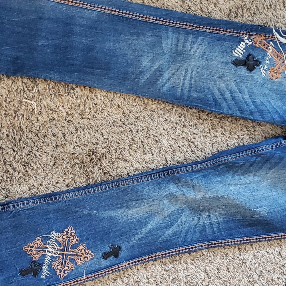 Great condition cowgirl tuff jeans